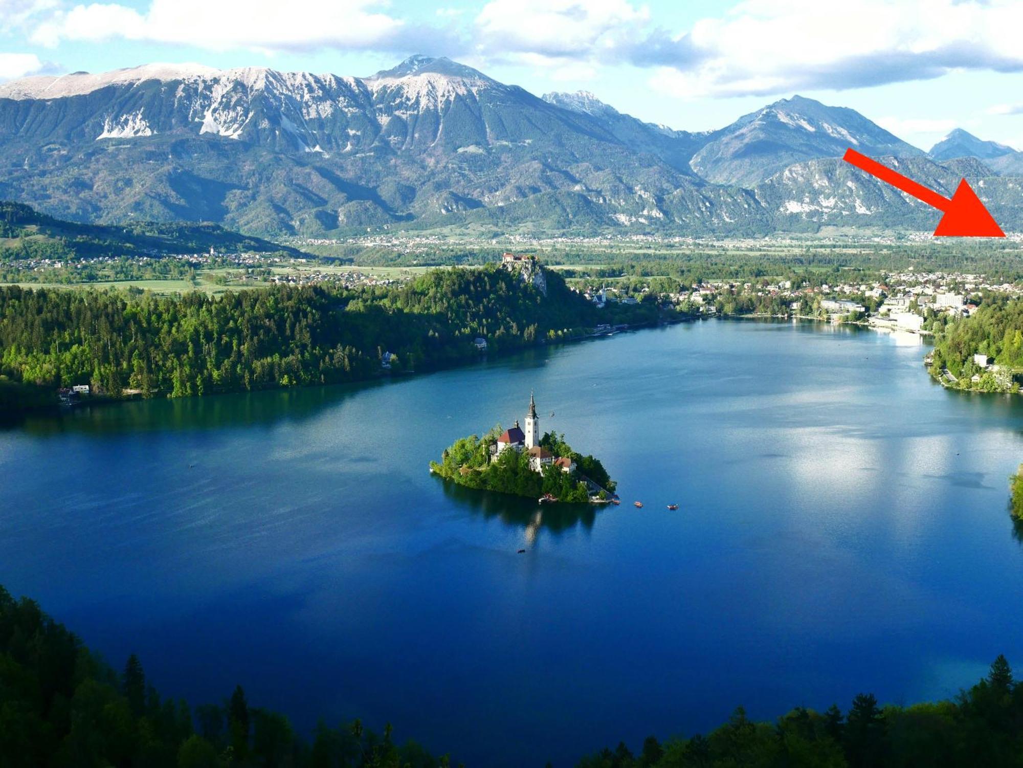 Apartma Jana Zirovnica Luaran gambar