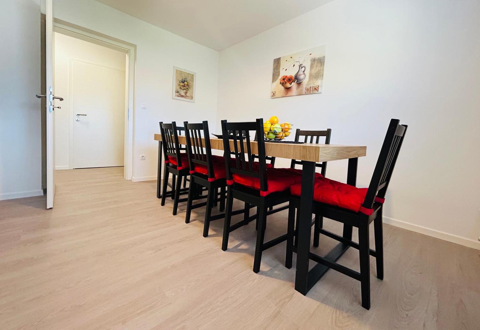 Apartma Jana Zirovnica Luaran gambar
